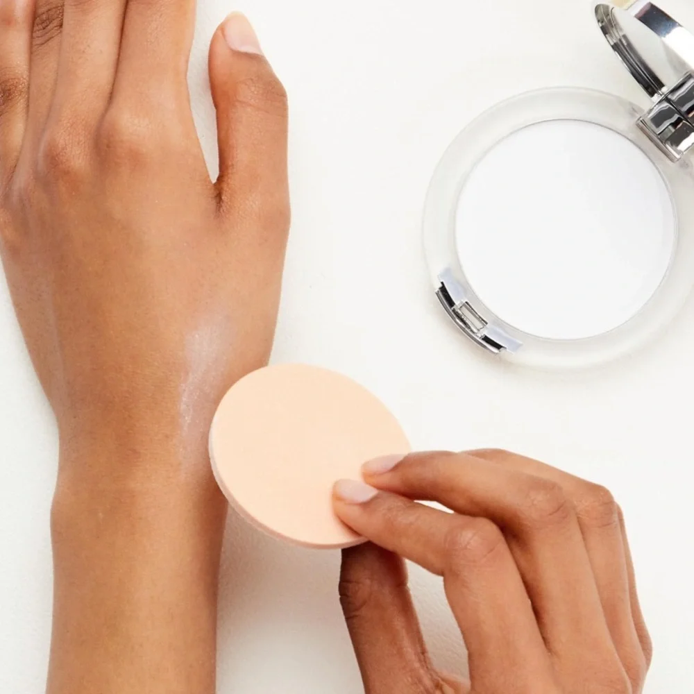 Clinique Stay-Matte Universal Blotting Powder